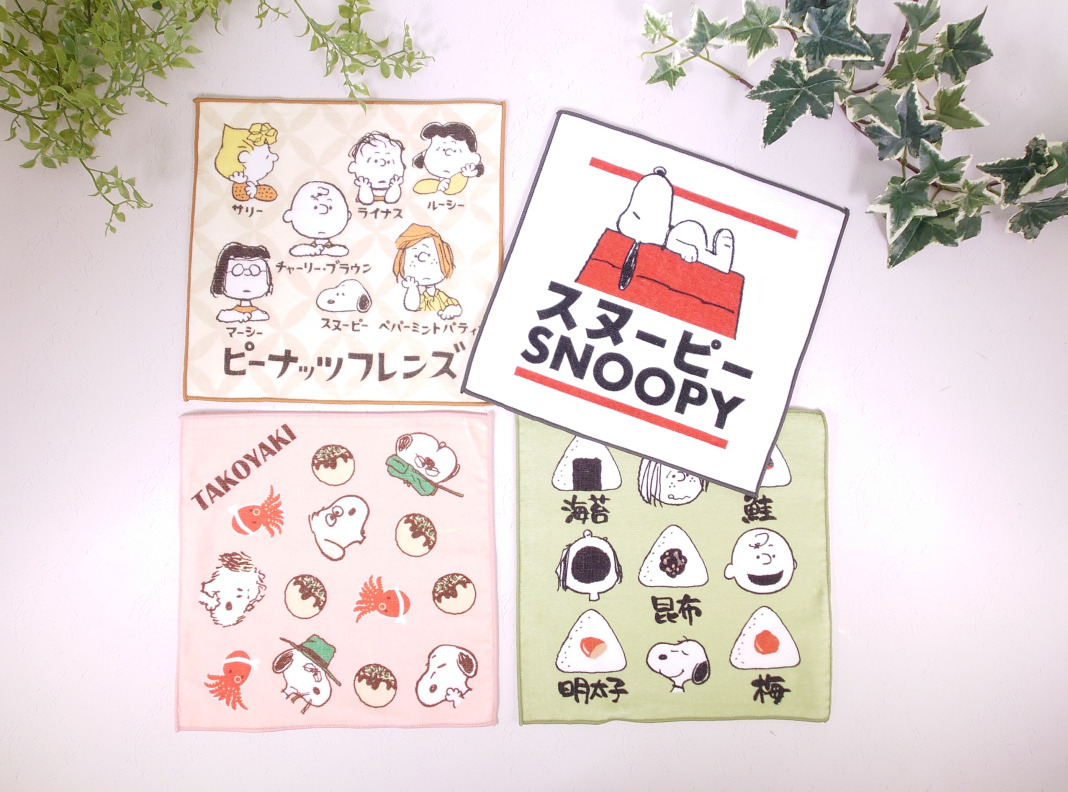 １スヌーピー（SNOOPY）　60周年　ハンカチ　スヌーピータウンショップ　レア 2025年7月中旬発売！JAPAN柄タオルハンカチ - スヌーピー